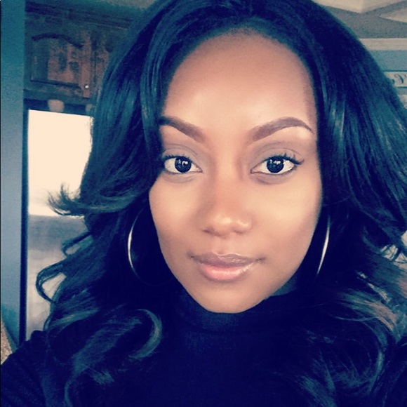 Meet your Posher, Armani - Picture 1 of 1